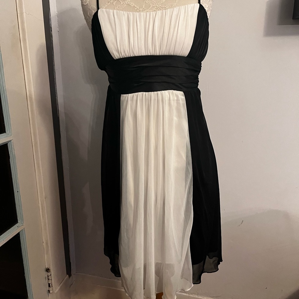 City Triangles Formal Chiffon Dress S